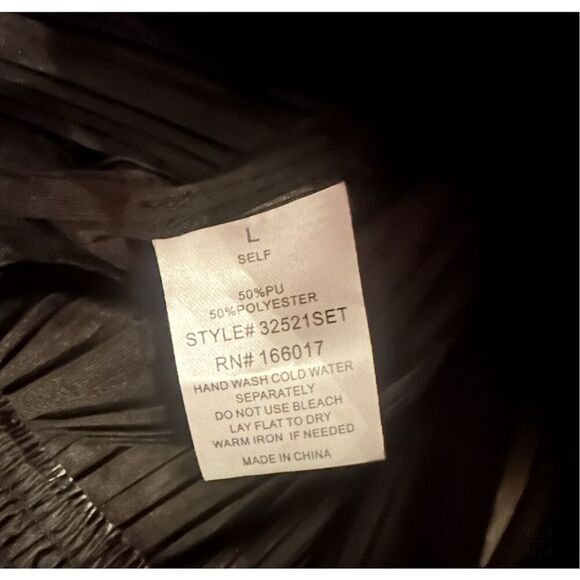 New! Blue B. Collection Black Micro Pleated Skort Sz L - Picture 3 of 3